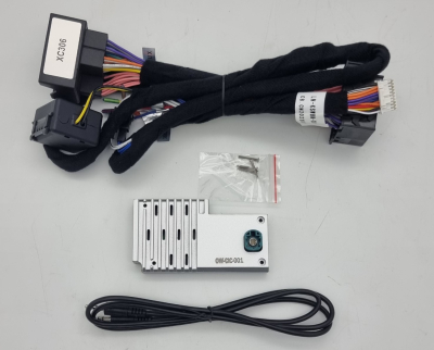 Штатная магнитола 12,5" для BMW X3 E83 (2004-2009) на Android 11 LUX ONE - Carmedia MKD-BM012-05-11-X3+OL-1022