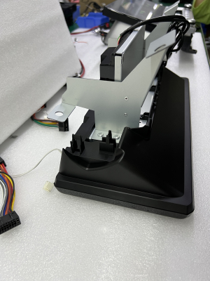 Штатная магнитола для Toyota Land Cruiser 300 2021+ low на Android 12 - Carmedia ZH-T1210L