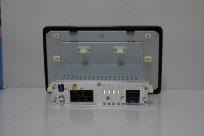 Штатное головное устройство для Renault Arkana на Android 8.1 Carmedia KR-9196-S9