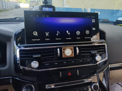 Штатная магнитола Toyota Land Cruiser 200 2008-2015 (для высоких комплектаций со штатной навигацией и круговым обзором) на Android 14 - Radiola RDL-LC200H 07-15