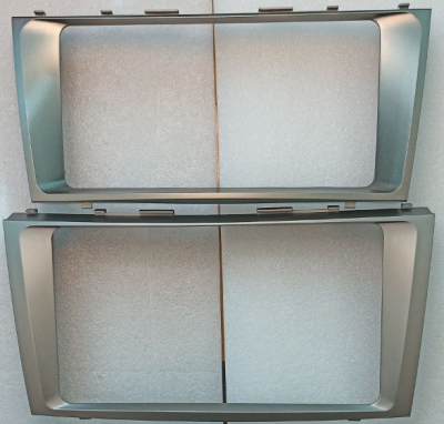 Автомагнитола штатная с 2K экраном RedPower 71264 Slim на Android 10 для Toyota Camry V40 климат (2006-2012)