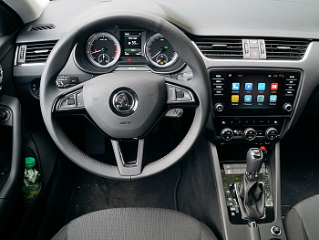 Навигационный блок для Skoda Octavia A7 2013-2018 на Android 6.0 - Radiola RDL-218 Навигационный блок для Skoda Octavia A7 2013-2018 на Android 6.0 - Radiola RDL-218