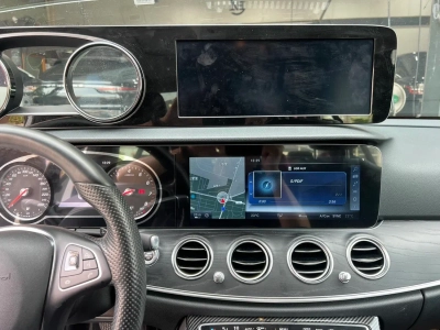 Штатная автомагнитола Mercedes E class W213 2016+ Carmedia SL-M1201 Android 12