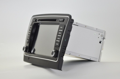 Штатное головное устройство Skoda Superb 2009-2013 на Android 8.1 Carmedia T30-830