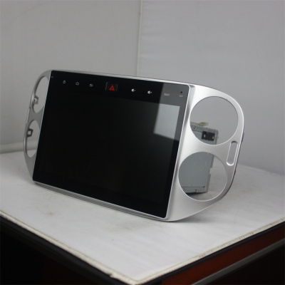 Штатная автомагнитола Android 10 Carmedia KD-1024-P30 для Volkswagen Tiguan 2007-2016, Golf Plus