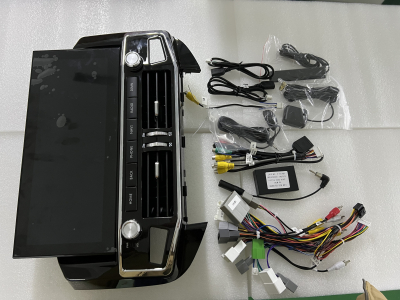 Штатная магнитола для Mitsubishi Pajero IV 2006-2015 (V97/V93) на Android 12 - Carmedia ZH-M1207