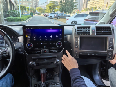 Магнитола для Lexus GX 400/460 2010-2019  на Android 12 - Carmedia ZH-L1221