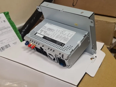 Штатное головное устройство для JEEP Grand Cherokee 2013+ на Android 10 Carmedia KR-8168-S10