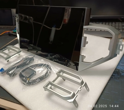 Штатное головное устройство для Toyota Tundra 2022+ на Android 12 Carmedia MRW-1306