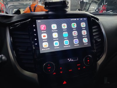 Штатная магнитола VOMI AK383R9-MTK Mitsubishi PajeroSport 3 2017+ (МКПП+климат), L200 2015-2018 (МКПП+климат), Fiat Fullback 2017+ (АКПП+климат) на Android 10