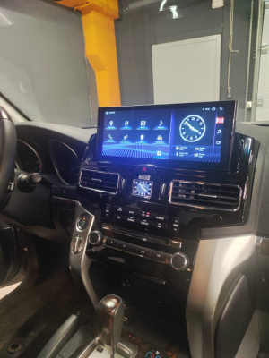 Штатная магнитола Toyota Land Cruiser 200 2007-2009 (для высоких комплектаций со штатной навигацией и круговым обзором) на Android 12 - Radiola RDL-LC200H 07-15 New (A)