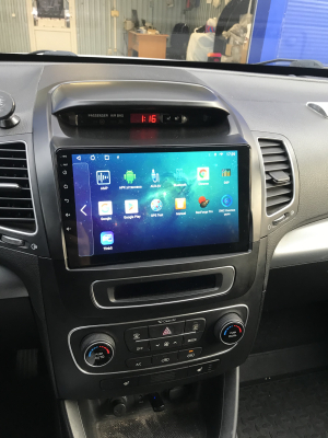 Автомагнитола штатная с 2K экраном RedPower 71440 Slim на Android 10 для KIA Sorento R2 (2012+) (топовые версии)