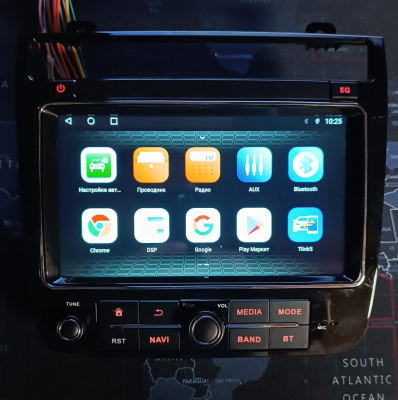 Штатная автомагнитола Volkswagen Touareg II 2011-2018 (для RCD550) Carmedia SL-V803 Android 13