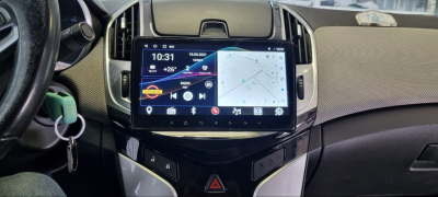 Автомагнитола штатная с 2K экраном RedPower 71048GS Slim на Android 10 для Chevrolet Cruze рестайлинг (12.2012 - 10.2015) глянец с серебром